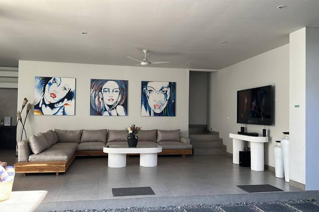 Villa Lamunan Seminyak Exteriör bild
