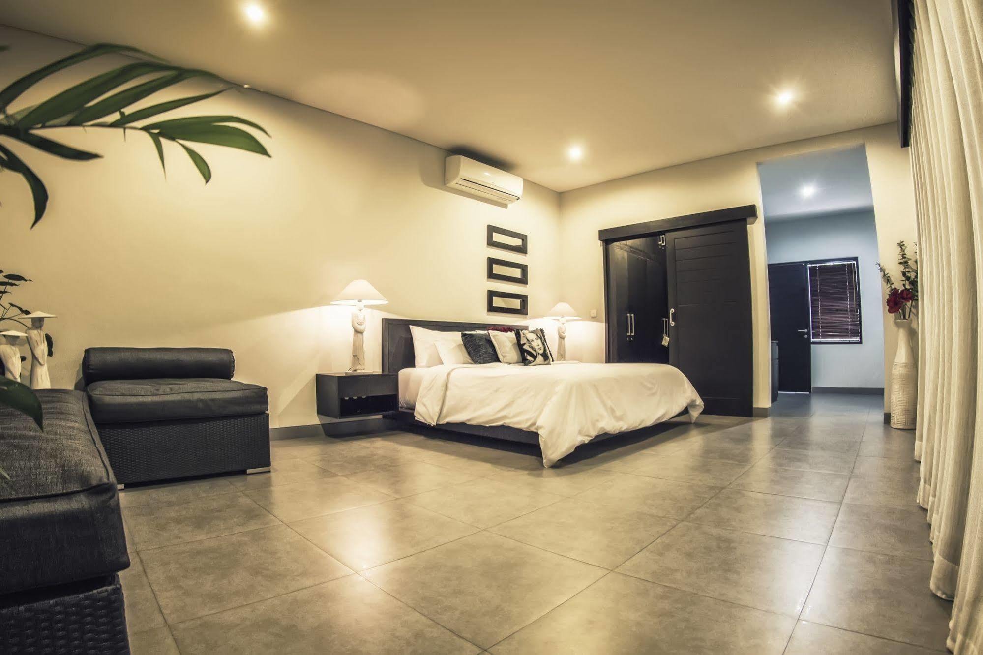 Villa Lamunan Seminyak Exteriör bild